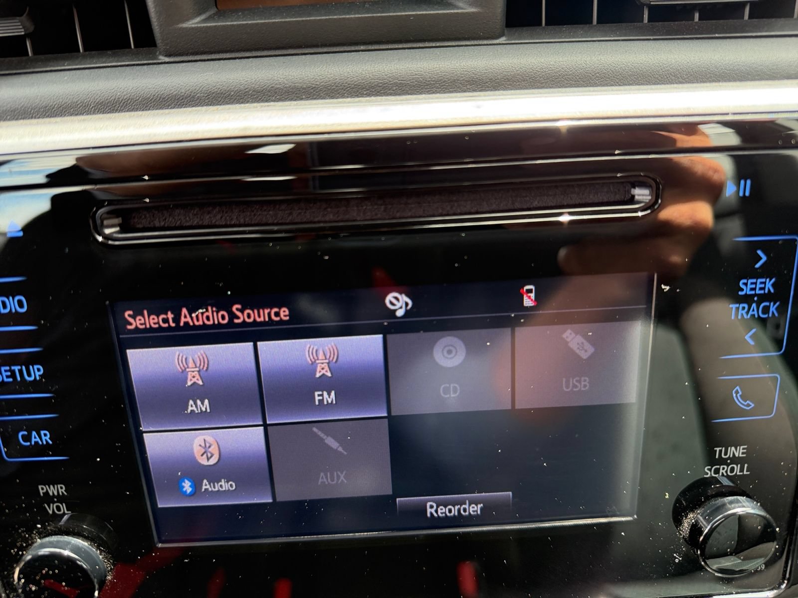 Used 2019 Toyota Corolla LE FWD image 21
