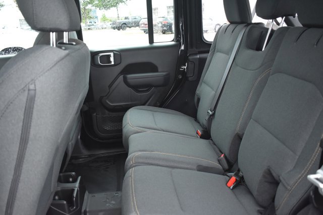 Used 2025 Jeep Wrangler Sport image 14