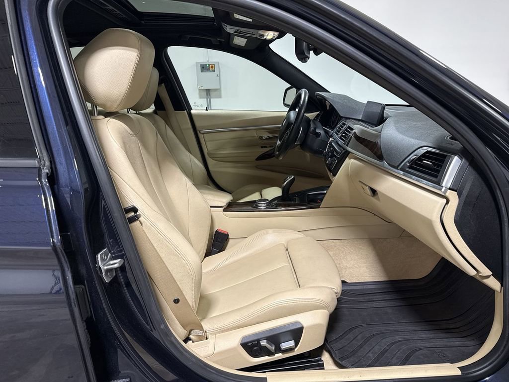 Used 2016 BMW 328i xDrive Sedan image 23