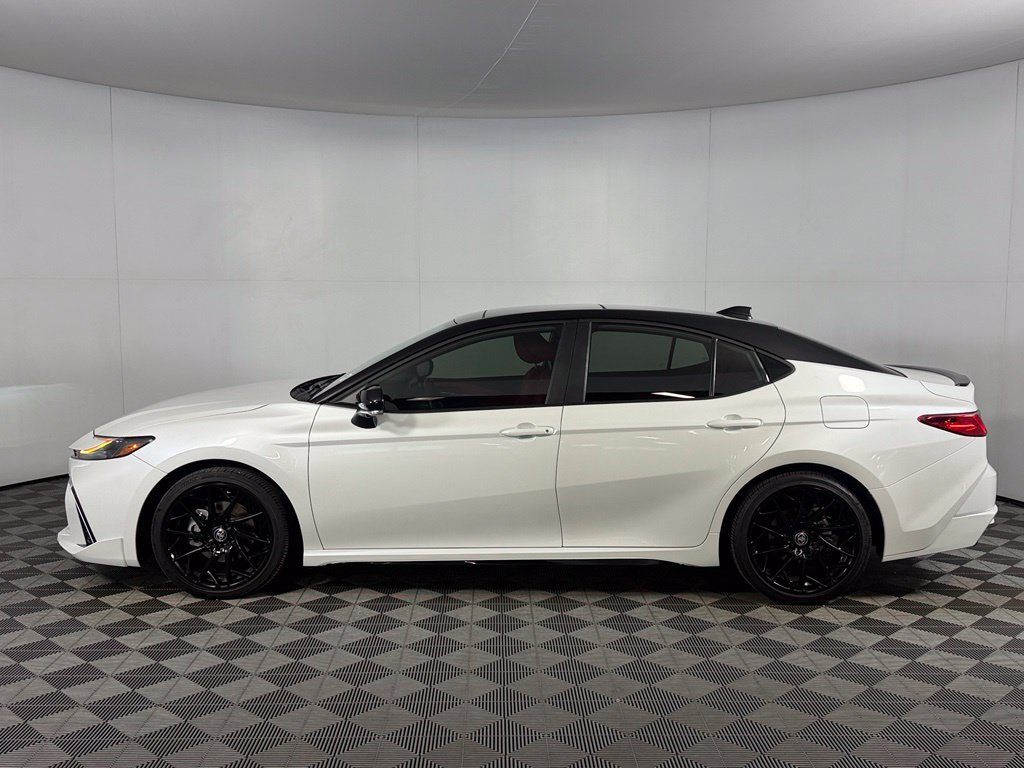 Used 2026 Toyota Camry XSE w/ Premium Plus Package FWD image 18
