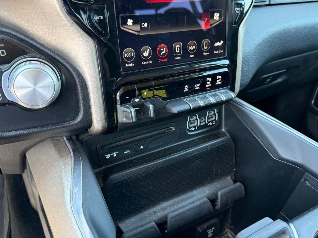 Used 2019 RAM 1500 Laramie image 23