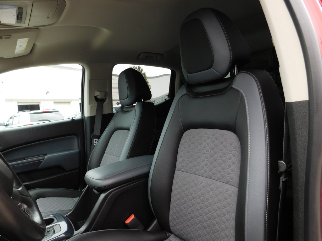 Used 2018 Chevrolet Colorado Z71 AWD/4WD image 21