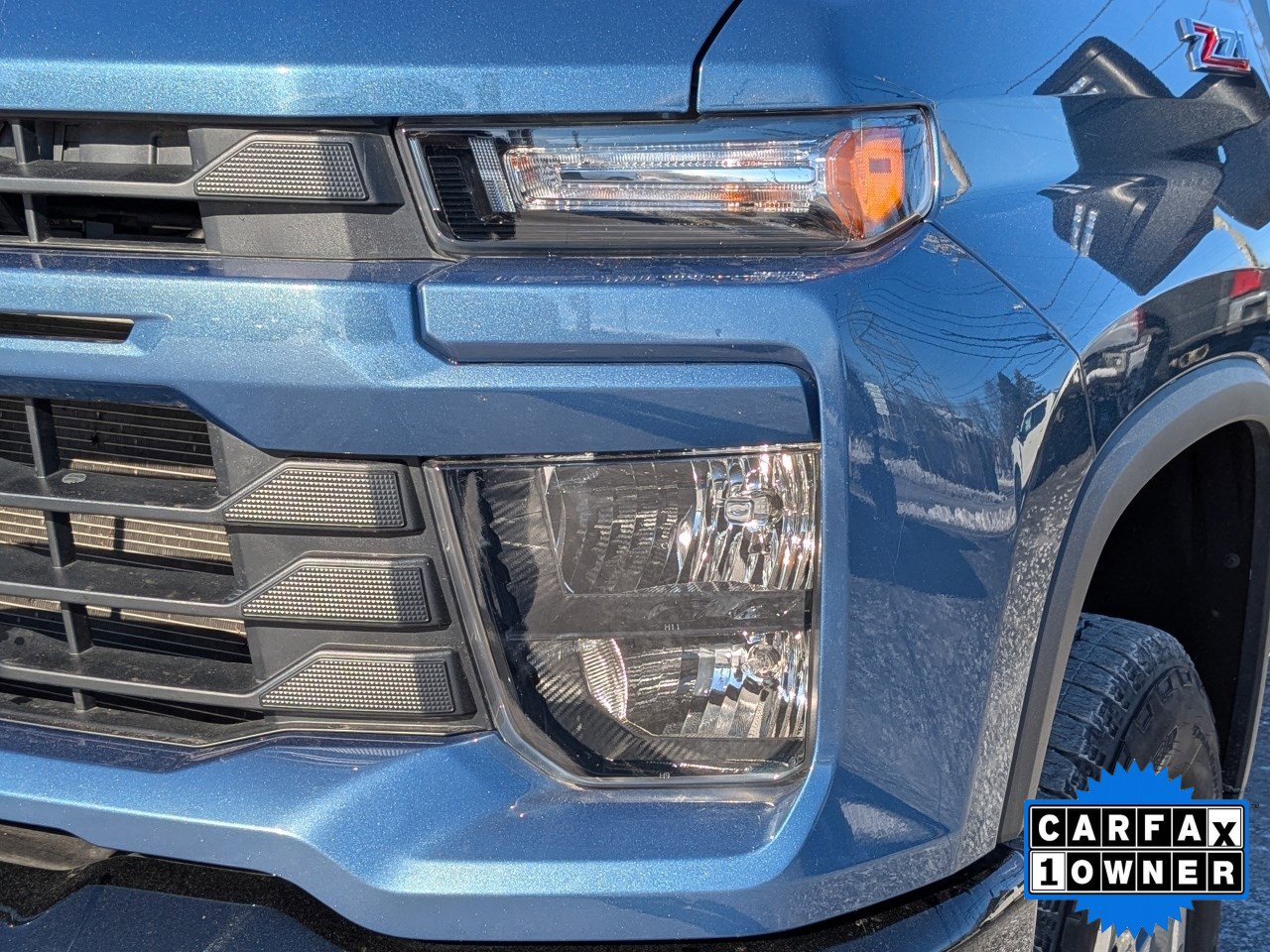 Used 2024 Chevrolet Silverado 2500 Custom w/ Custom Value Package image 10