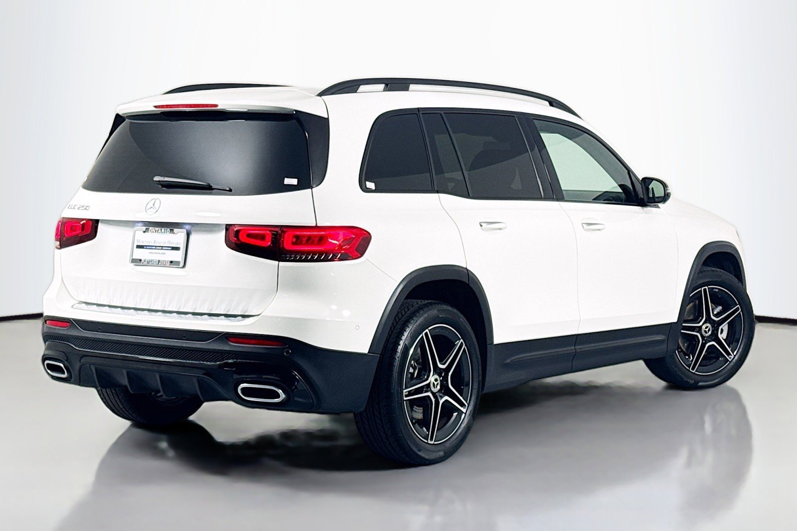Certified 2023 Mercedes-Benz GLB 250 image 12