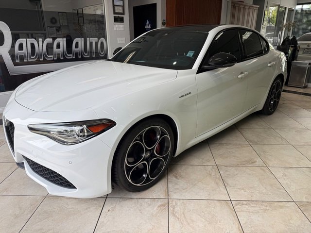 Used 2022 Alfa Romeo Giulia Veloce
