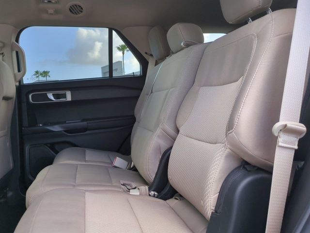 Certified 2023 Ford Explorer 2WD image 14