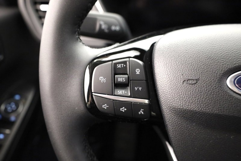 Used 2023 Ford Escape Platinum image 24