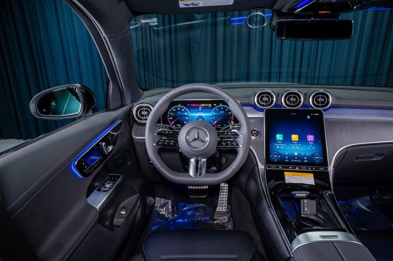 Certified 2026 Mercedes-Benz GLC 300 image 17