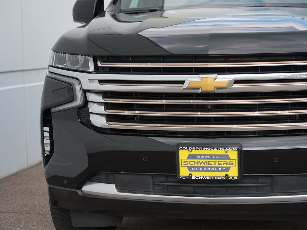 Used 2021 Chevrolet Tahoe High Country w/ Premium Package 2 AWD/4WD image 9