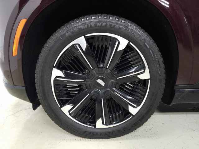 Used 2025 Cadillac Escalade IQ Sport 2 image 14