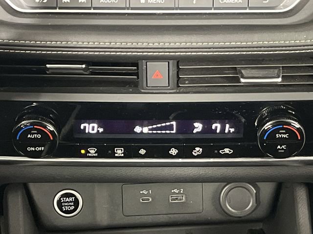 Certified 2023 Nissan Rogue SV image 18