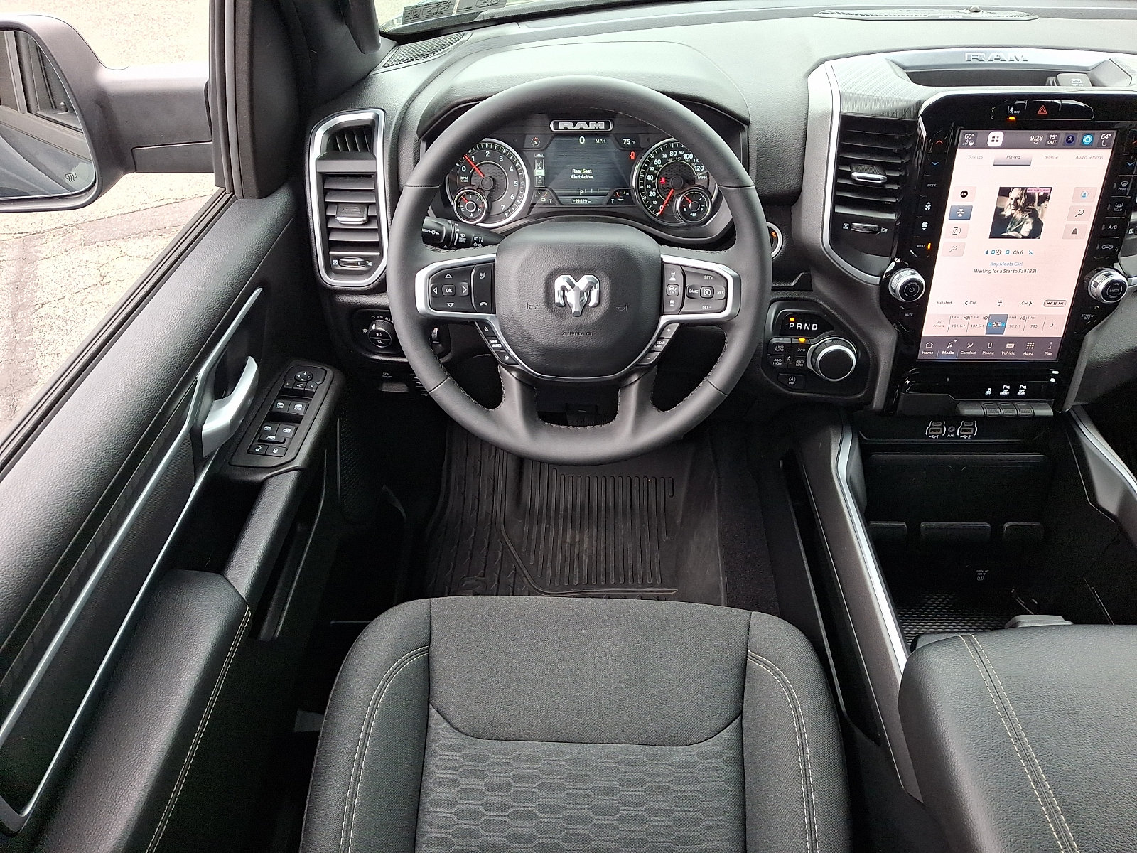 Used 2025 RAM 1500 Big Horn AWD/4WD image 11