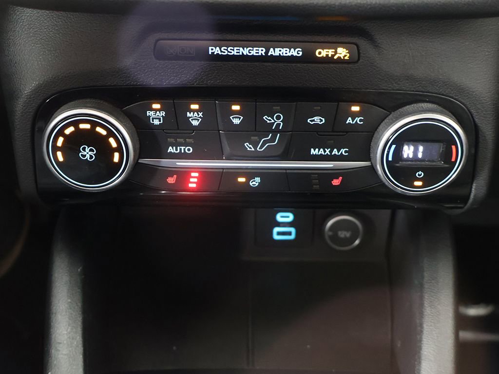 Used 2021 Ford Escape SE w/ SE Sport Appearance Package image 42