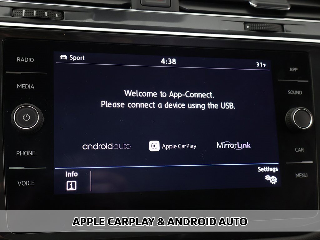 Used 2019 Volkswagen Tiguan SE w/ Panoramic Sunroof Package image 7