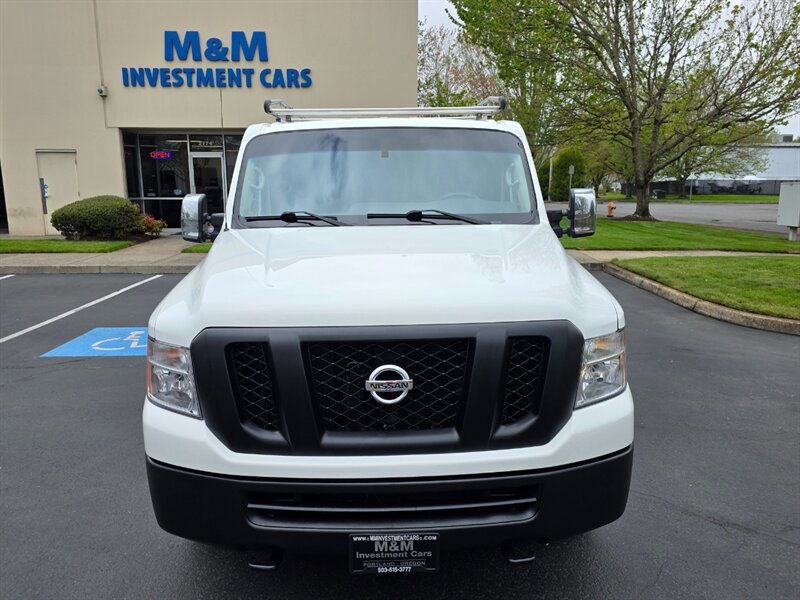 Used 2018 Nissan NV 3500 SL RWD image 5