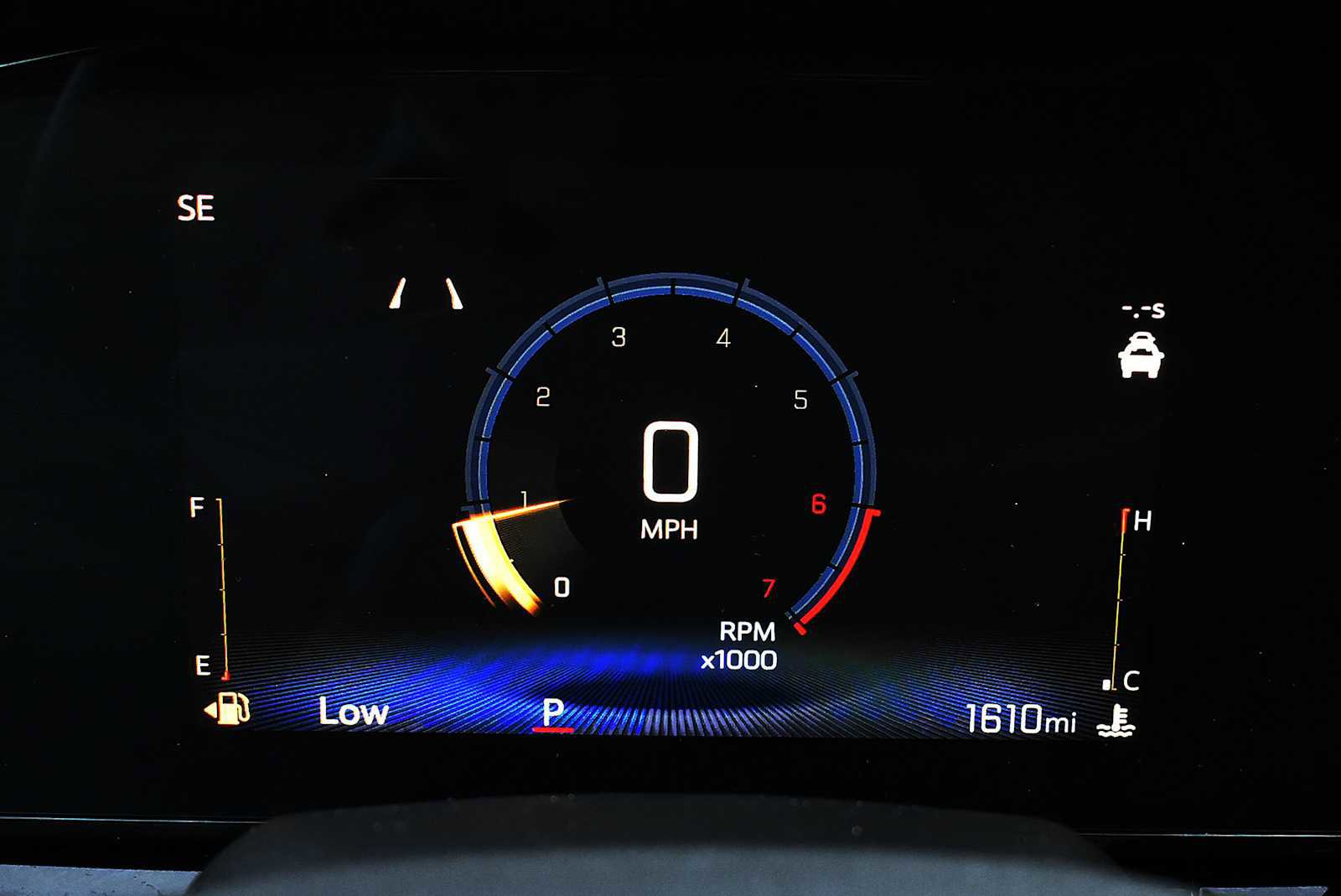 Used 2025 Chevrolet Trax RS w/ Sunroof Package image 16