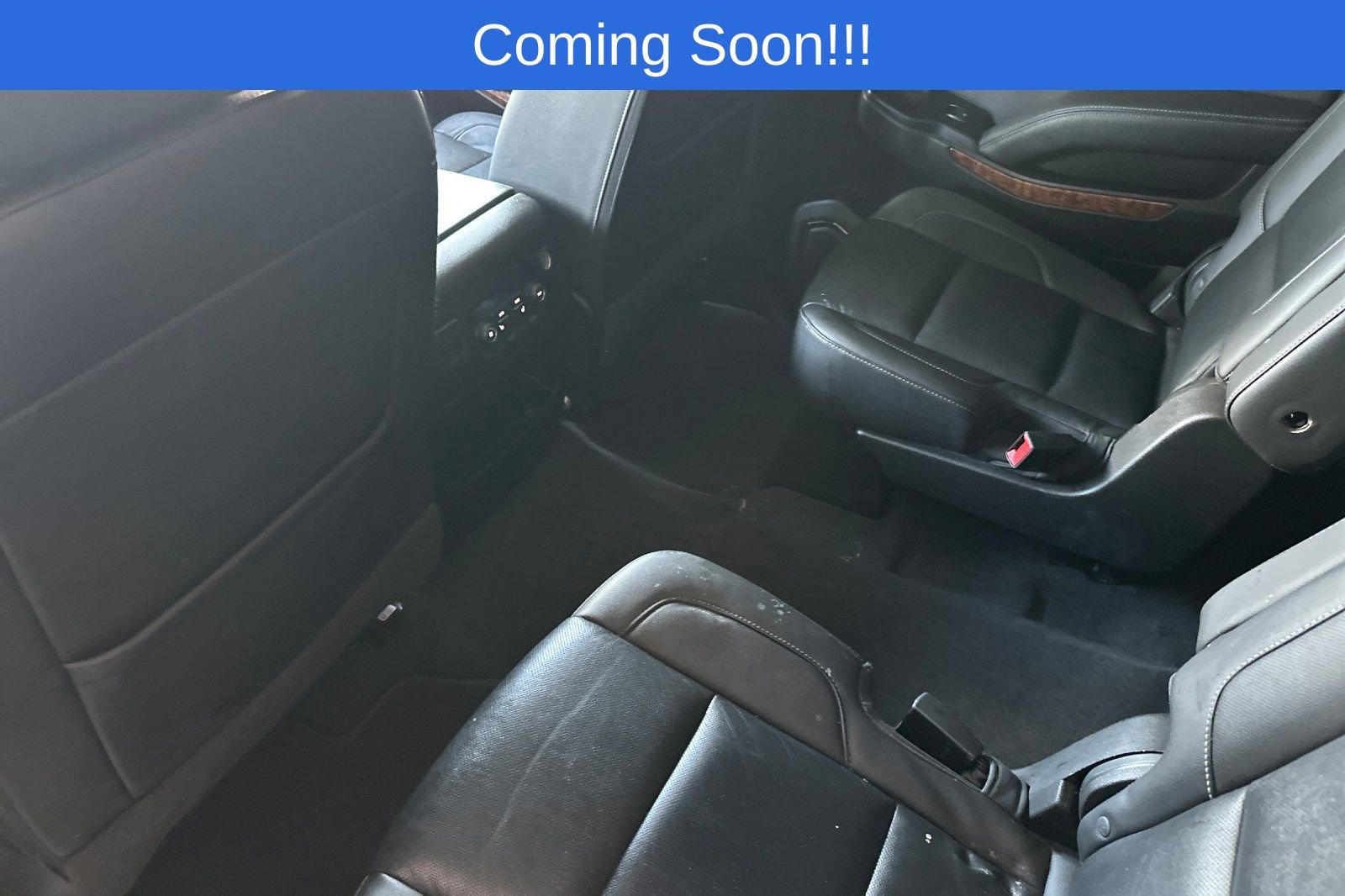 Used 2019 Chevrolet Suburban Premier image 12
