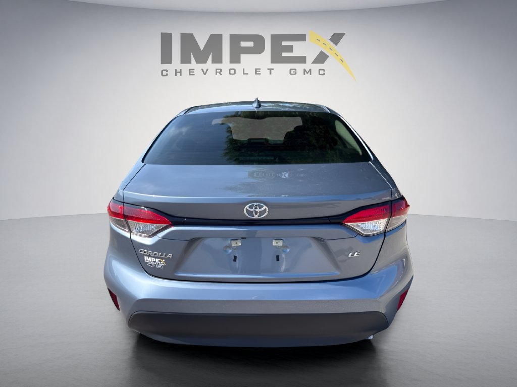 Used 2026 Toyota Corolla LE FWD image 4