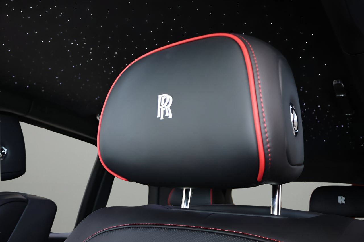 New 2026 Rolls-Royce Cullinan AWD/4WD image 15
