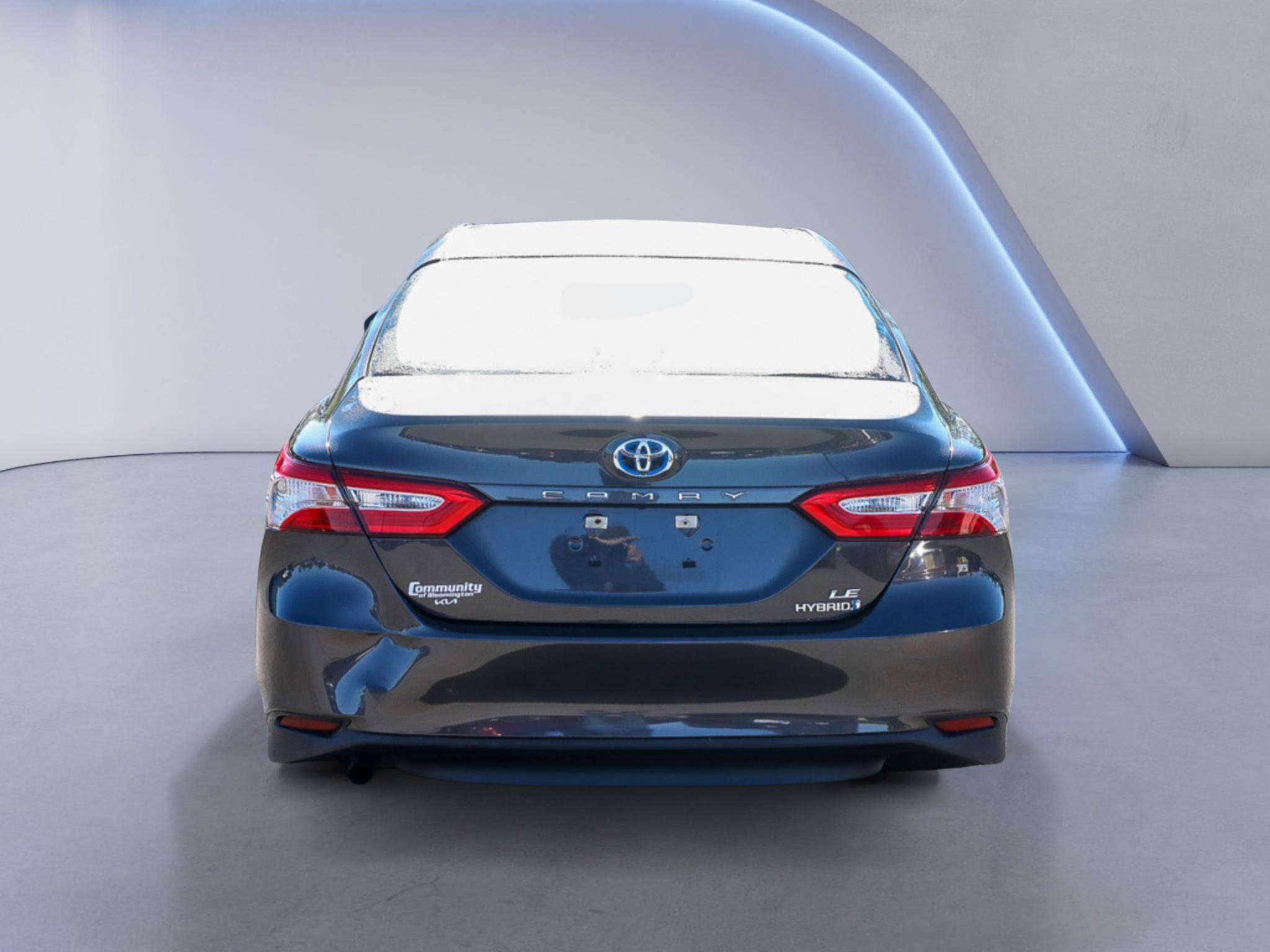 Used 2018 Toyota Camry LE FWD image 6
