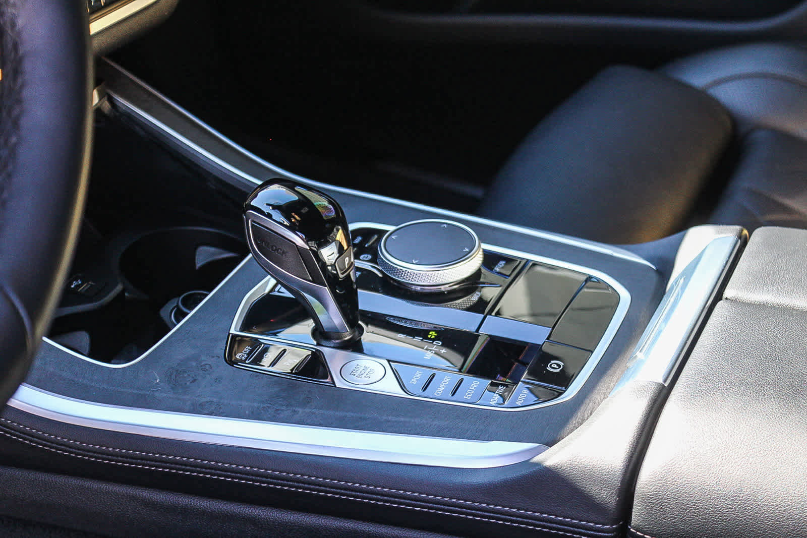 Certified 2023 BMW X5 sDrive40i w/ Premium Package image 19