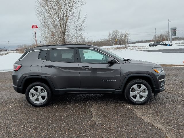Used 2020 Jeep Compass Latitude w/ Popular Equipment Group image 10