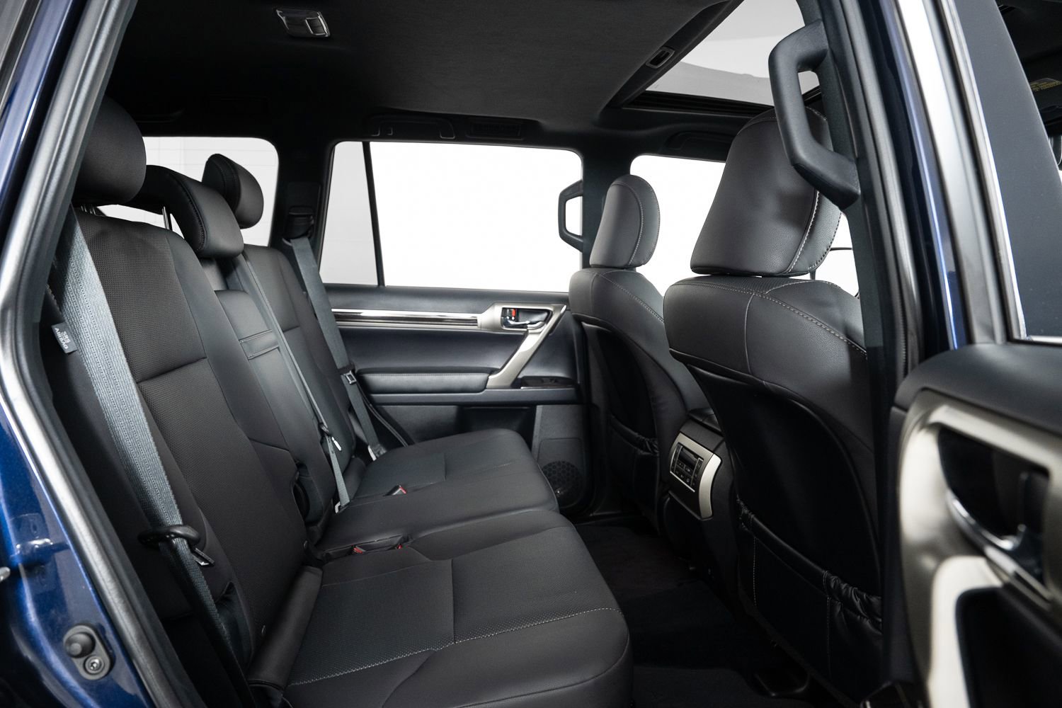 Used 2021 Lexus GX 460 Premium w/ Premium Package image 24