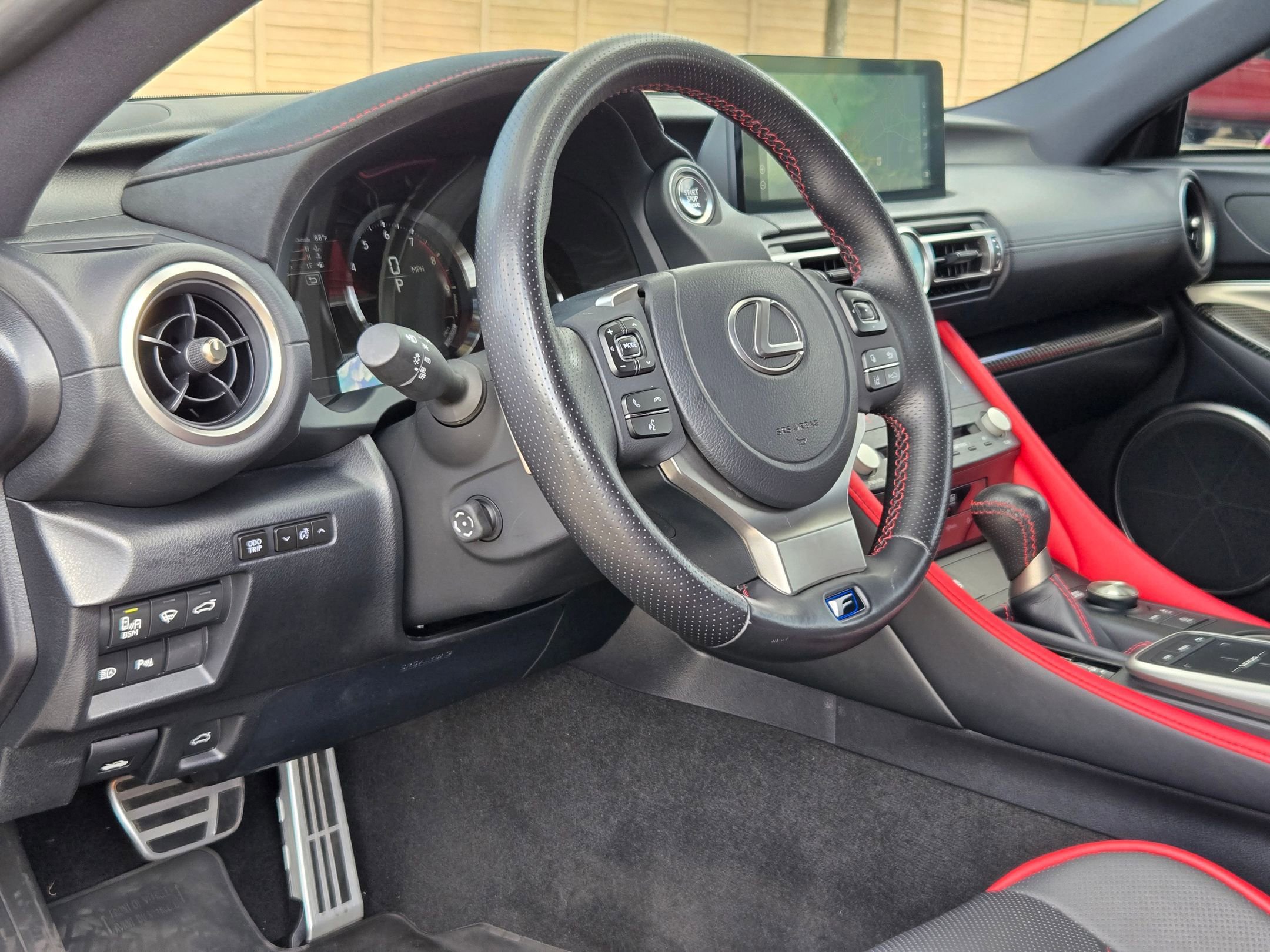 Used 2024 Lexus RC F w/ Carbon Package RWD image 13