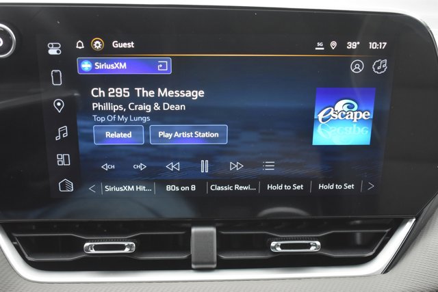 New 2026 Chevrolet Equinox LT w/ Convenience Package II image 23