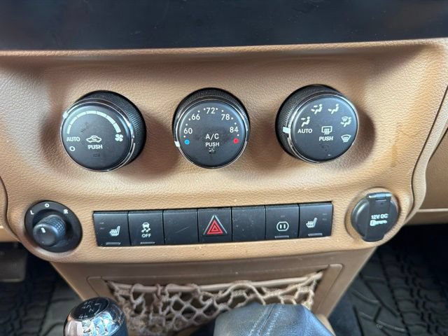 Used 2012 Jeep Wrangler Unlimited Sahara w/ Mopar Chrome Edition Group AWD/4WD image 14