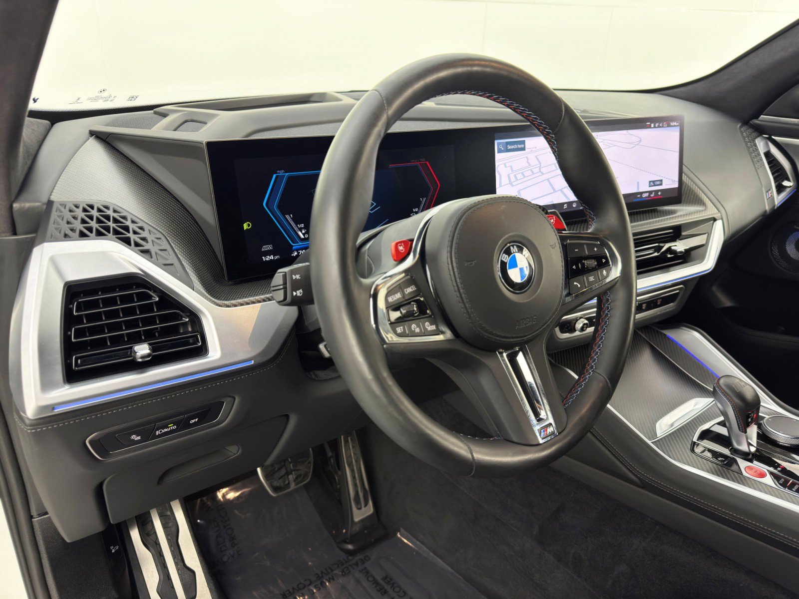Used 2024 BMW XM AWD/4WD image 14