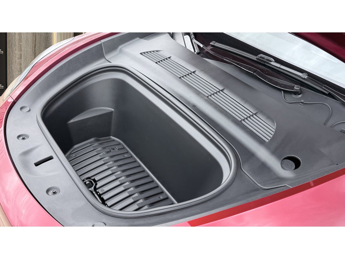 Used 2024 Tesla Model Y Performance image 13