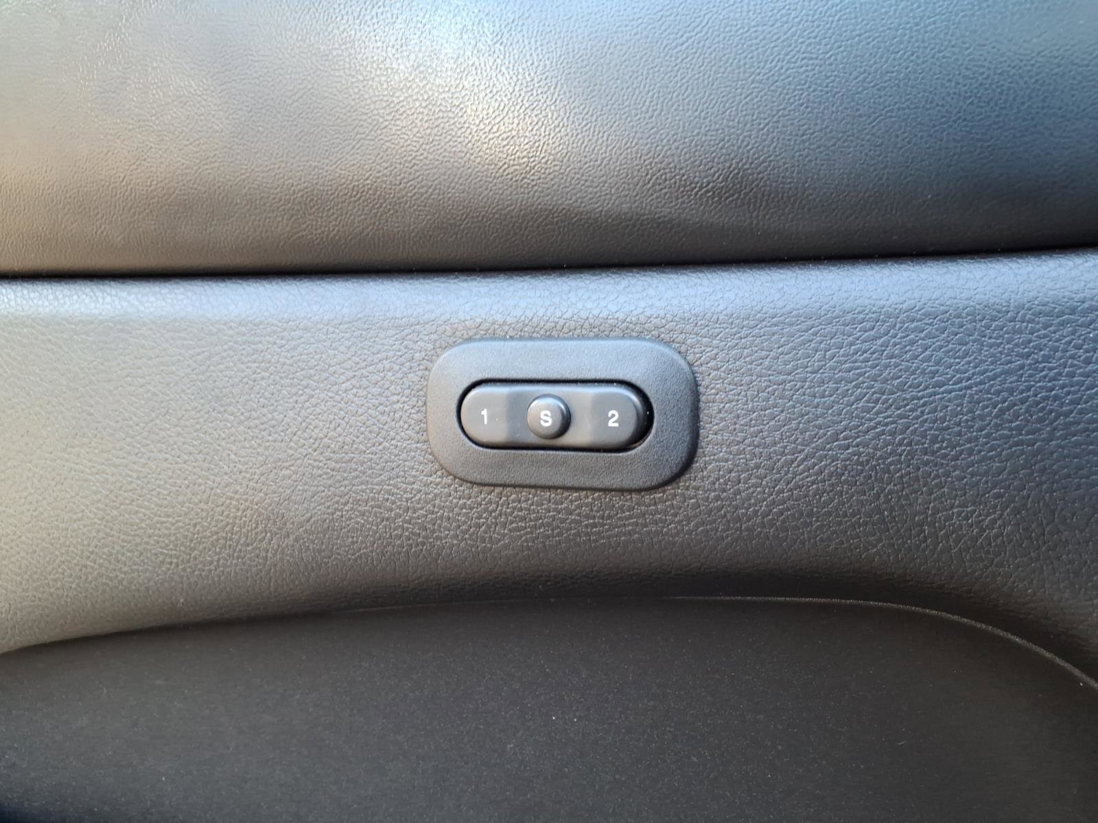 Used 2019 Jeep Grand Cherokee Limited X image 20