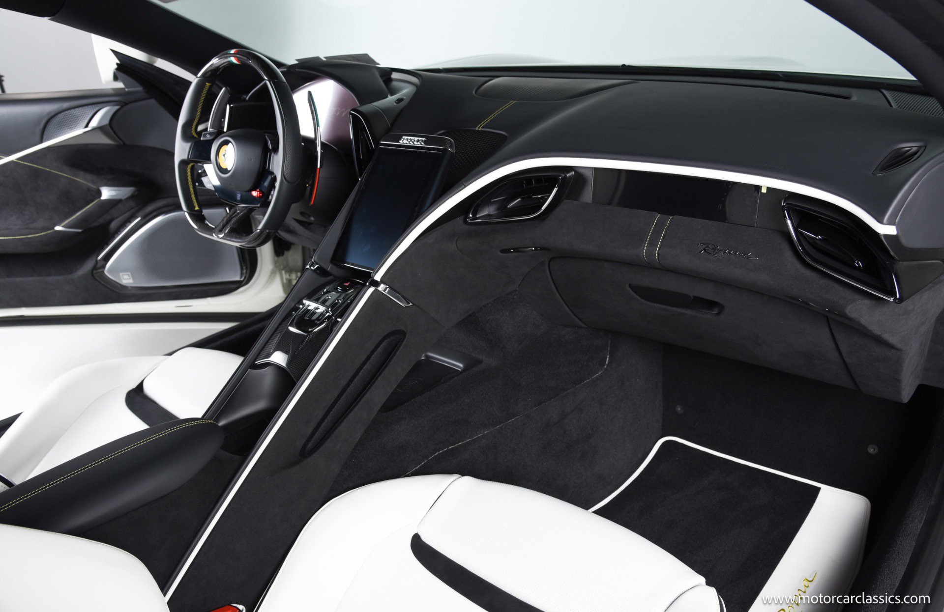 Used 2024 Ferrari Roma image 21