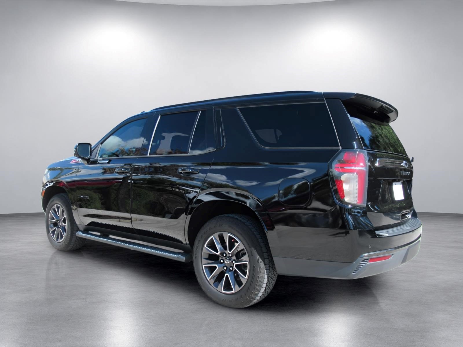 Used 2021 Chevrolet Tahoe Z71 AWD/4WD image 5