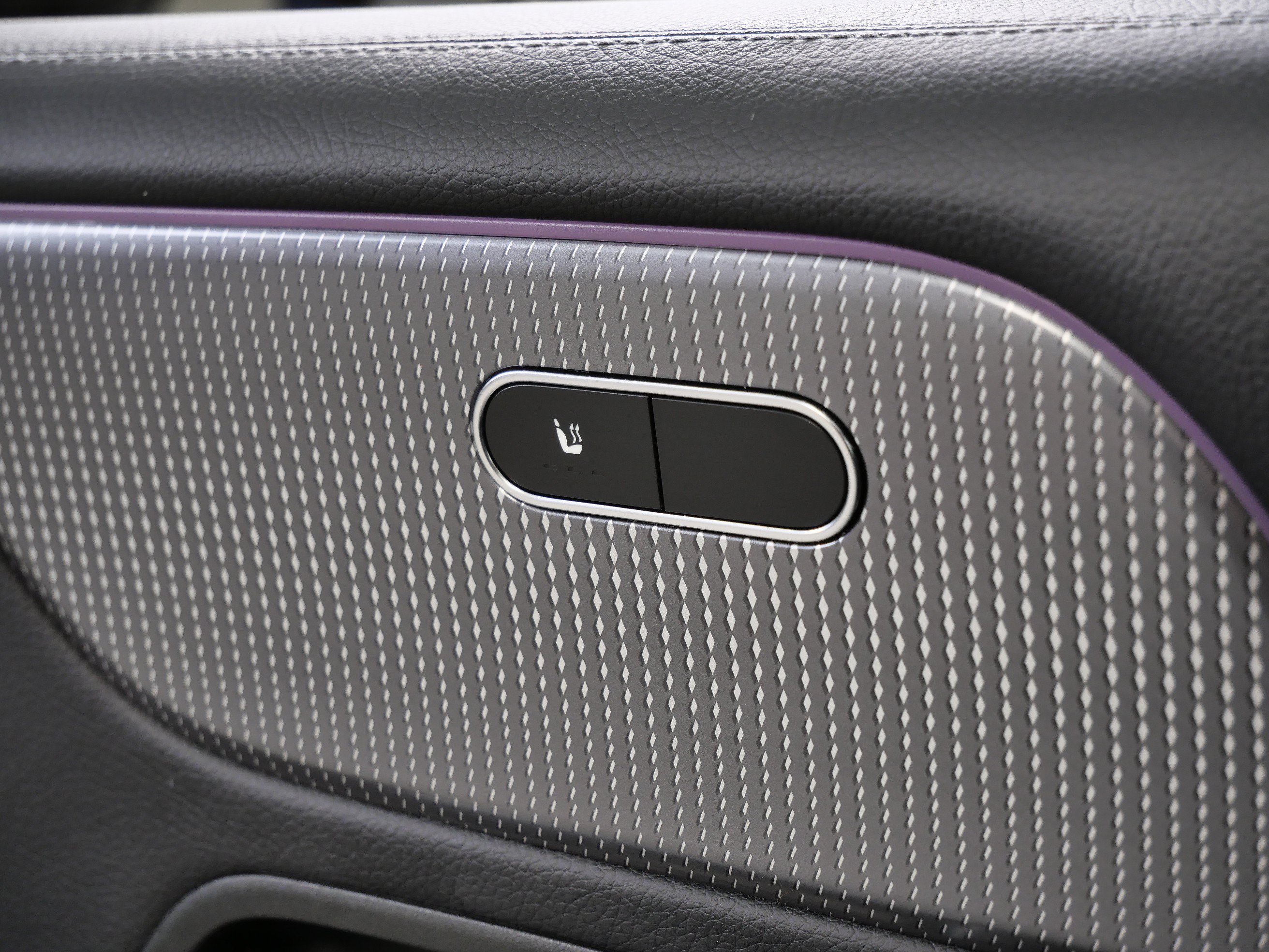 Certified 2022 Mercedes-Benz GLB 250 4MATIC image 33