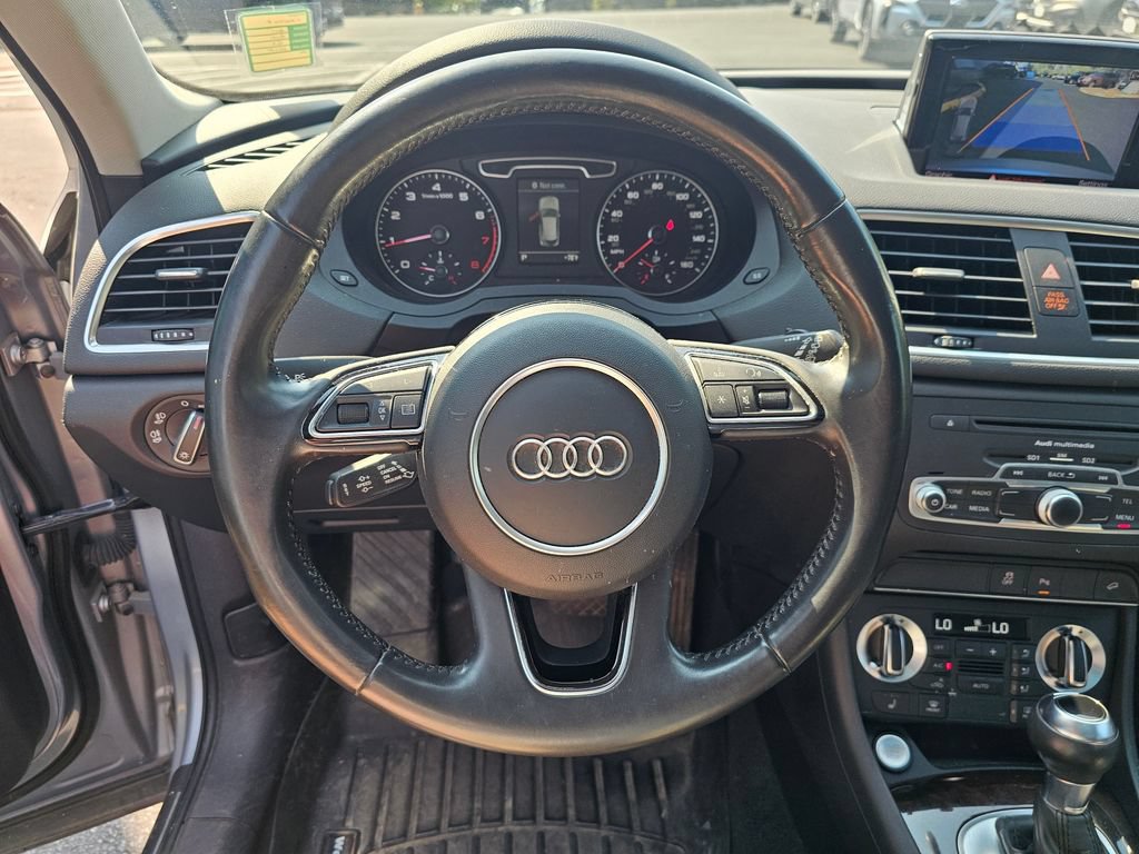 Used 2015 Audi Q3 2.0T Prestige w/ Prestige Package AWD/4WD image 25
