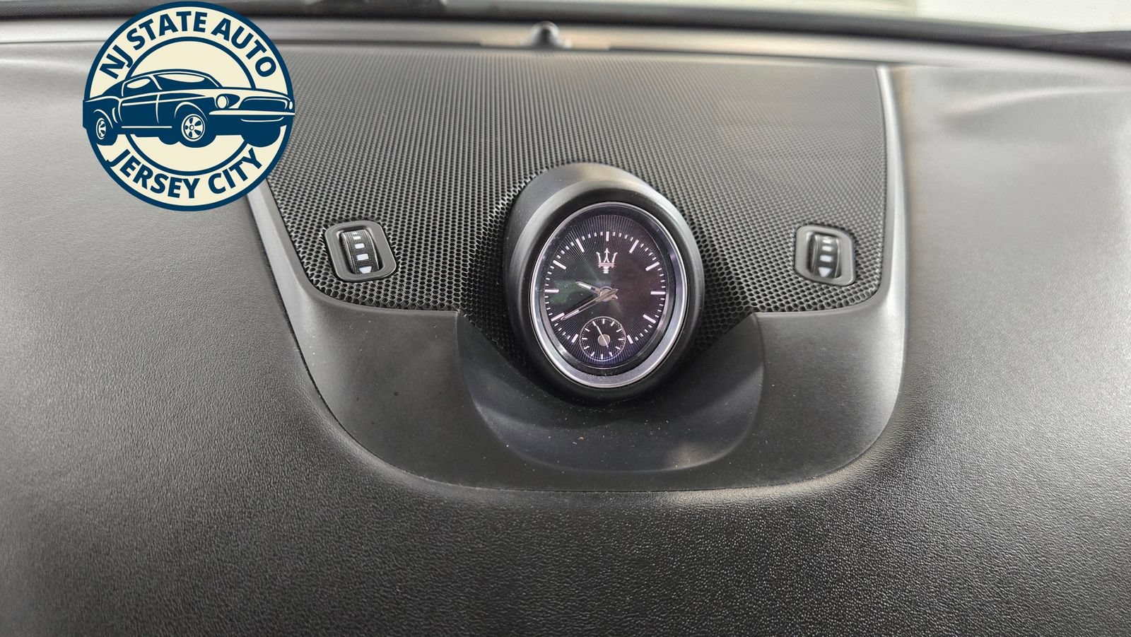 Used 2019 Maserati Levante GranLusso AWD/4WD image 16
