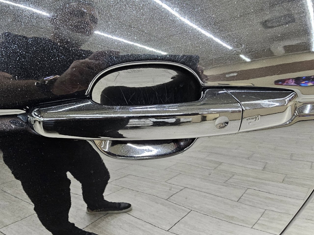 Used 2016 Land Rover Range Rover HSE image 13