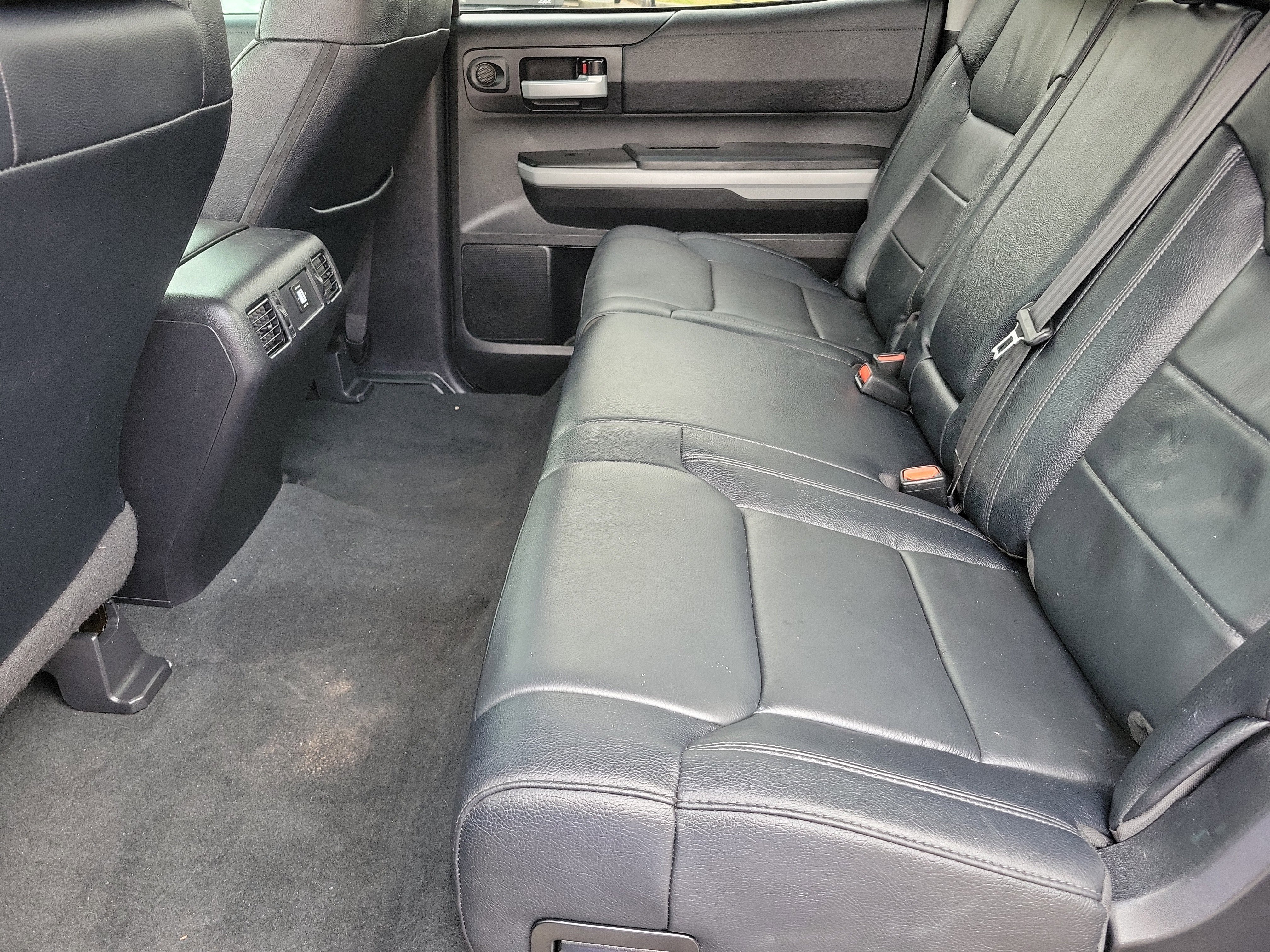 Used 2021 Toyota Tundra SR5 w/ SR5 Leather Package image 5