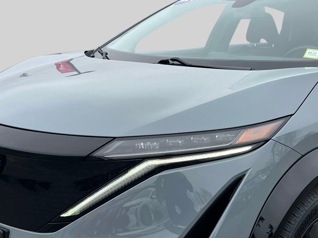 Used 2024 Nissan Ariya FWD image 9