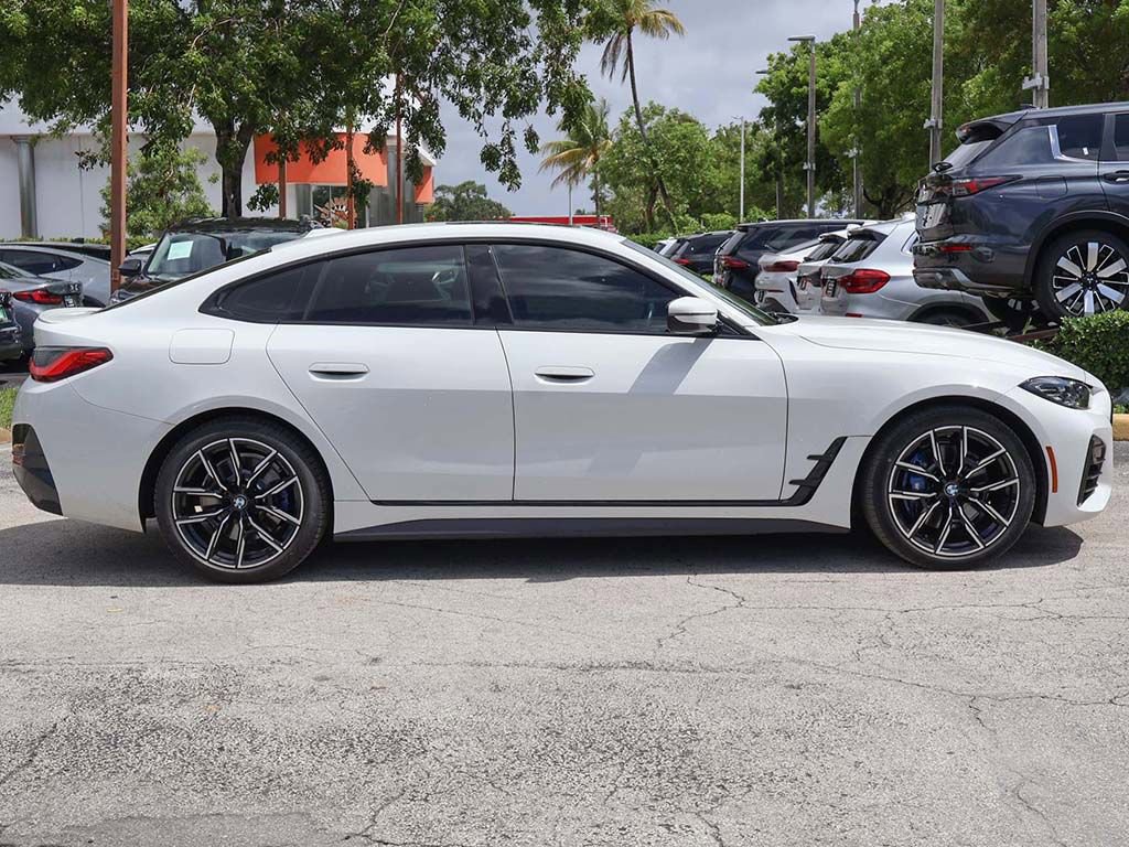 Used 2022 BMW 430i Gran Coupe w/ M Sport Package RWD image 19
