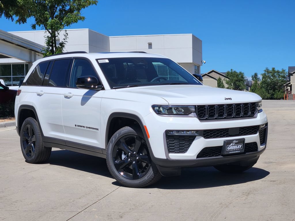 New 2026 Jeep Grand Cherokee Limited w/ Limited Altitude Package AWD/4WD image 1