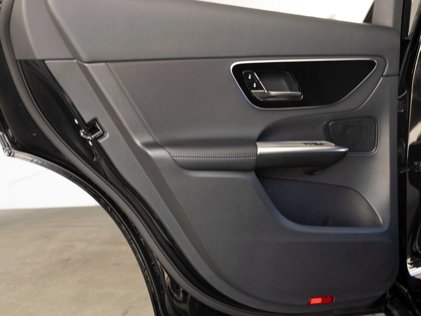 Certified 2026 Mercedes-Benz GLC 300 4MATIC image 18