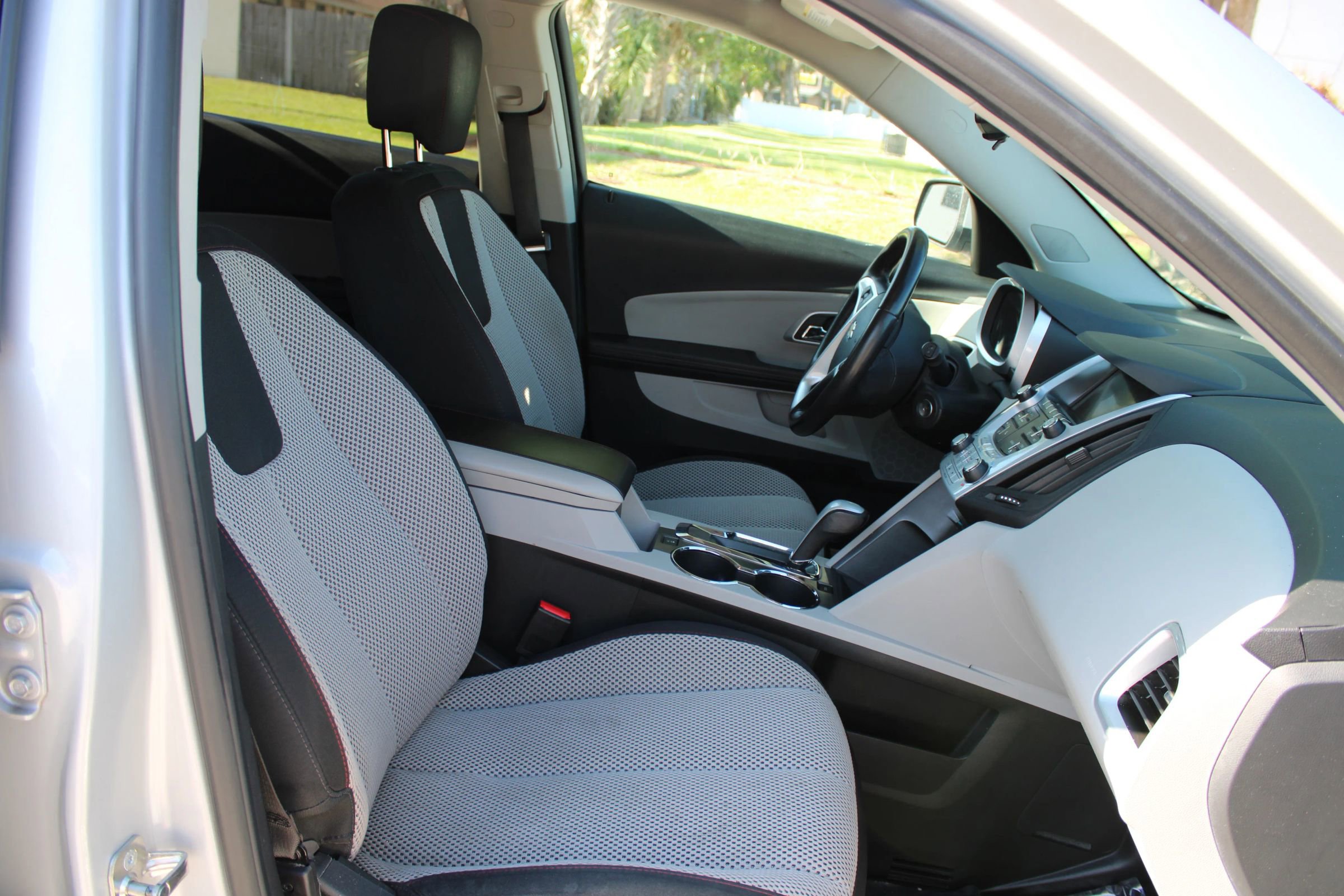 Used 2015 Chevrolet Equinox LT w/ Driver Convenience Package FWD image 12