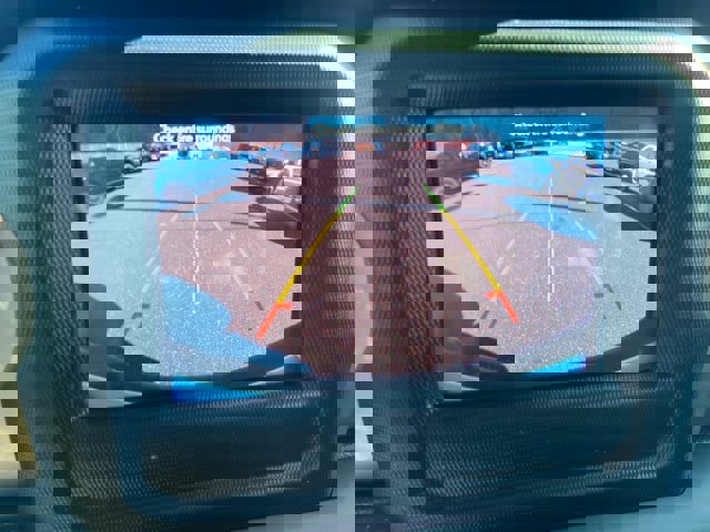 Used 2018 Jeep Wrangler Unlimited Sahara w/ Dual Top Group image 15