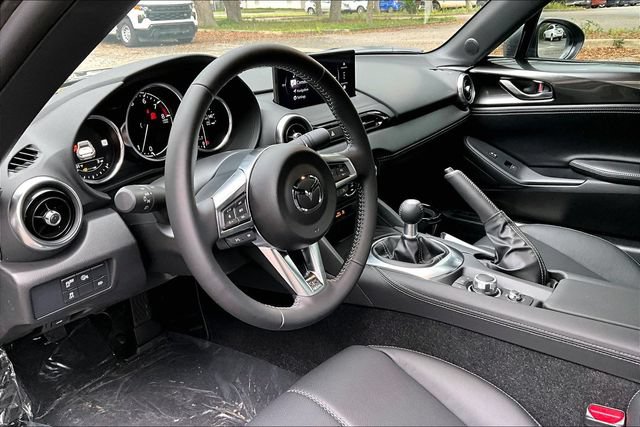 New 2026 MAZDA MX-5 Miata RF Grand Touring RWD image 4