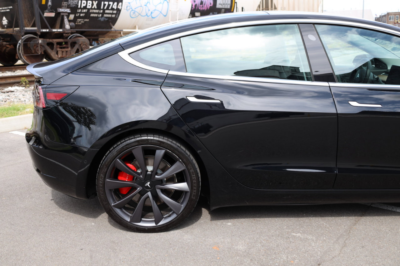 Used 2020 Tesla Model 3 Performance image 29