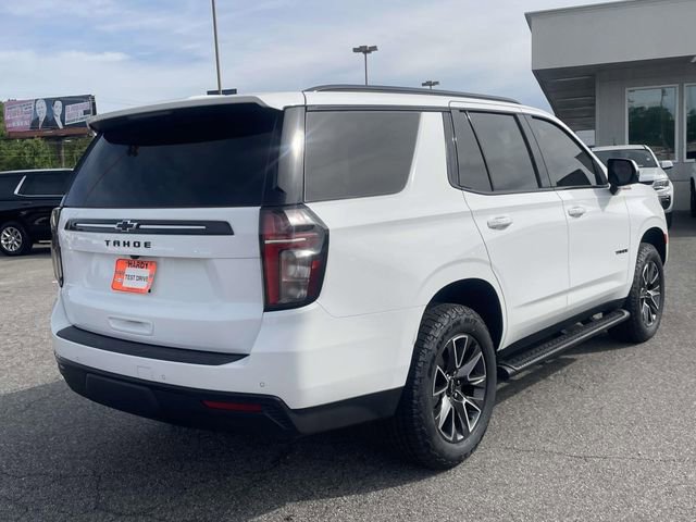 Used 2024 Chevrolet Tahoe Z71 w/ Luxury Package AWD/4WD image 3