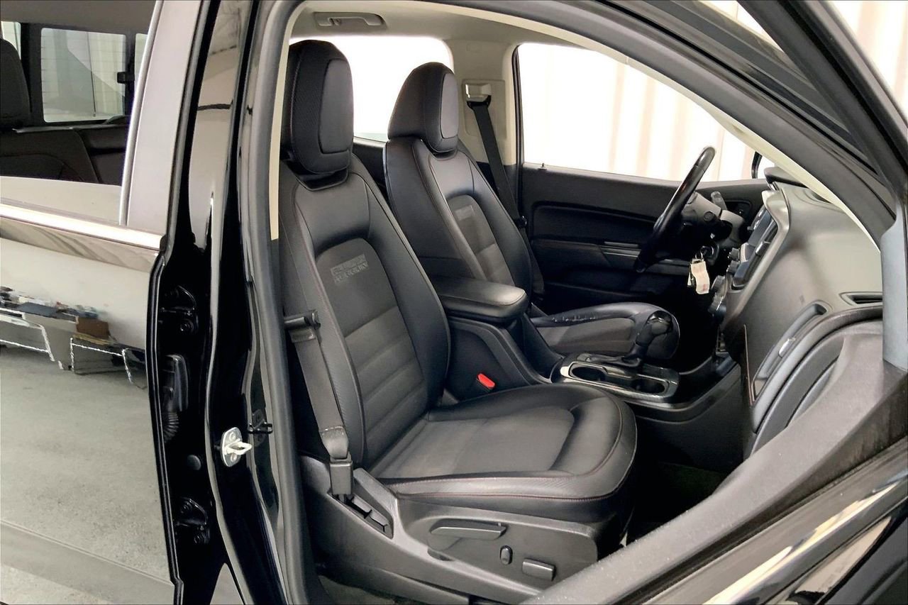 Used 2017 GMC Canyon SLE w/ All Terrain X Package image 6